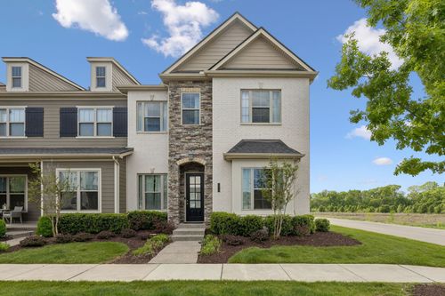 3052 Flowing Creek Dr, Franklin, TN, 37064-3789 | Card Image