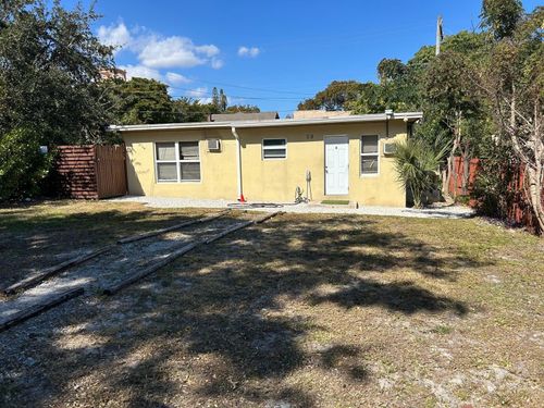 b-709 8th St, West Palm Beach, FL, 33401-3605 | Card Image