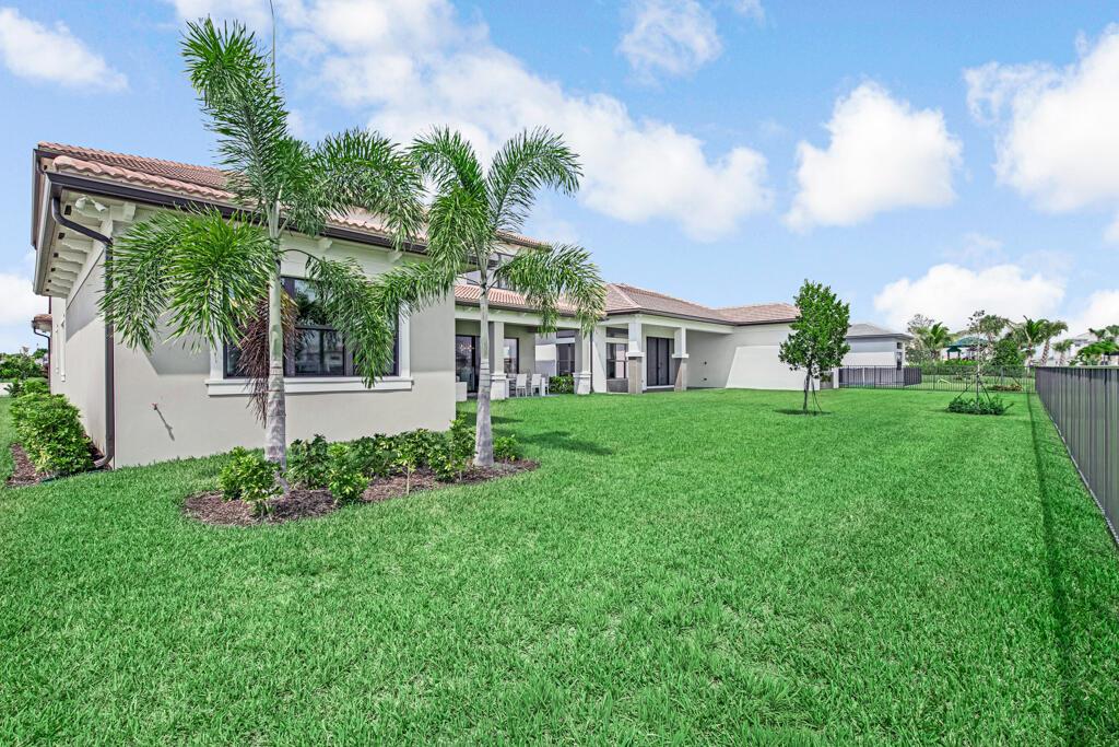 Residential in Palm Beach Gardens