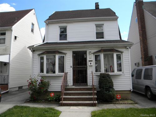 24126 86th Rd, Bellerose, NY, 11426-1202 | Card Image