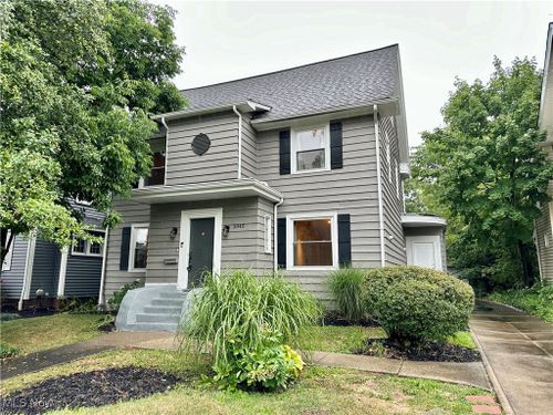 3045 Scarborough Rd, Cleveland Heights, OH, 44118-4064 | Card Image