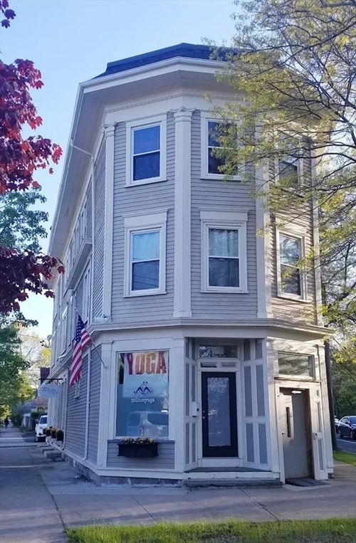 3-15 Brush Hill Rd, Milton, MA, 02186-1138 | Card Image