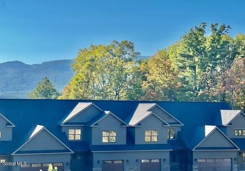 unit-7-24 Hill Crest Ln, Lake George, NY, 12845-6453 | Card Image