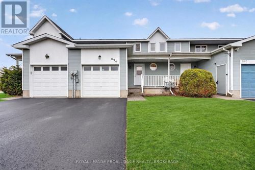 894 Littlestone Crescent, Kingston (East Gardiners Rd), ON, K7M8L8 | Card Image