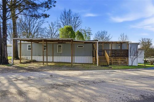 5973 Lights Ferry Rd, Flowery Branch, GA, 30542-3209 | Card Image