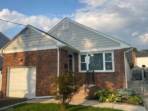 333 N 17th St, Kenilworth, NJ, 07033-1074 | Card Image