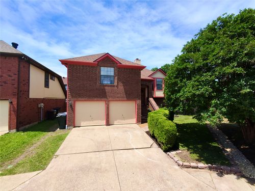 3513 Montreal Dr, Plano, TX, 75023-7045 | Card Image
