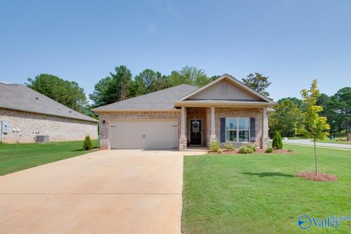 4000 Rockland Circle, Owens Cross Roads, AL, 35763 | Card Image