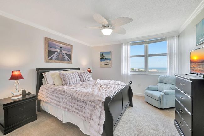 APT-1404 - 5049 N Highway A1a, Condo with 3 bedrooms, 2 bathrooms and null parking in Hutchinson Island FL | Image 39
