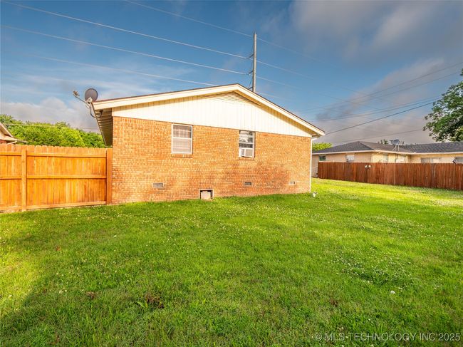 1412 S 9 Th St, House other with 3 bedrooms, 2 bathrooms and null parking in McAlester OK | Image 35