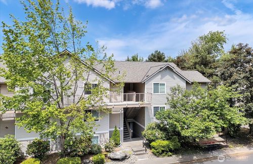 apt-e305-11527 Highway 99, Everett, WA, 98204-4625 | Card Image