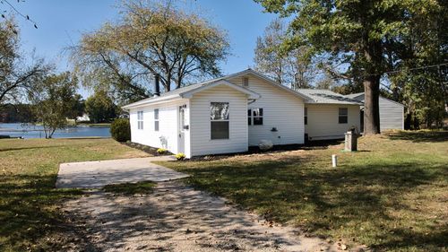 4290 Ridgeway Trl, Lake, MI, 48632-9156 | Card Image