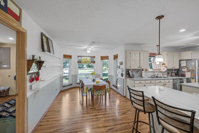 906 County Road 2770, House other with 3 bedrooms, 3 bathrooms and null parking in Honey Grove TX | Image 11