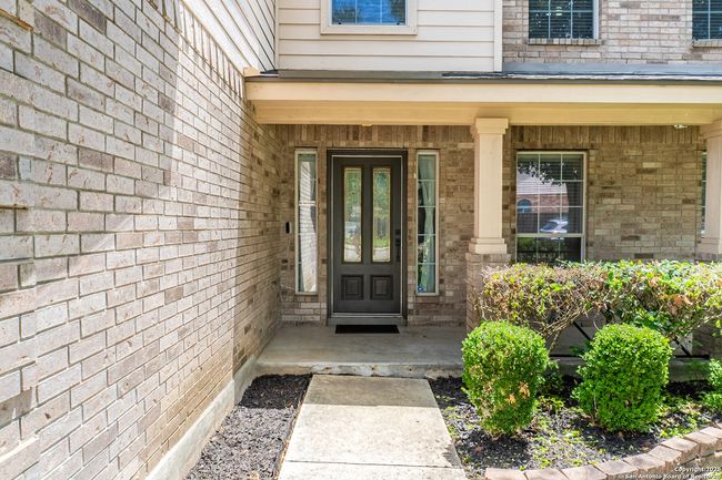 9534 Anderson Way, House other with 3 bedrooms, 3 bathrooms and null parking in Converse TX | Image 5
