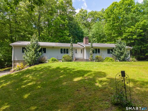 132 Hickory Ln, Bethlehem, CT, 06751-2310 | Card Image