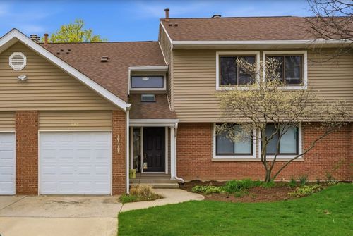 101-101 Windwood Ct, Buffalo Grove, IL, 60089-1587 | Card Image