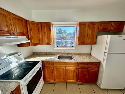 12-7311 Venetian St, Miramar, FL, 33023-2581 | Card Image