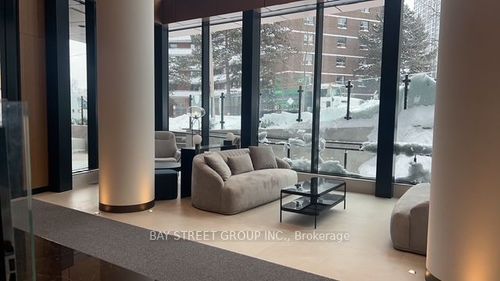 1715-60 Central Park Roadway N/A, Etobicoke, ON, M9A0E6 | Card Image