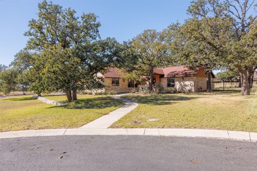 1200 Doe Run Hollow, Fredericksburg, TX, 78624 | Card Image