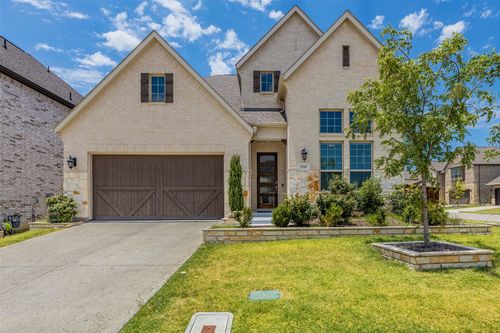 7757 Cooke Dr, Irving, TX, 75063-1267 | Card Image