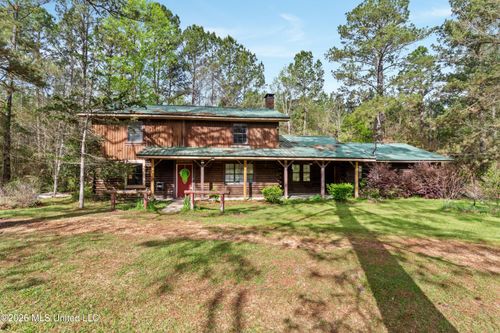 1085 Tatum Salt Dome Rd, Lumberton, MS, 39455-8379 | Card Image