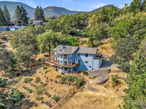 347 Wimer St, Ashland, OR, 97520-1651 | Card Image