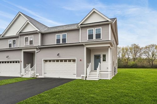 1-1 Bellingham St, Mendon, MA, 01756-1105 | Card Image