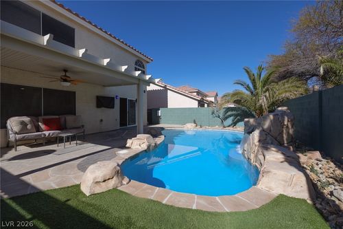 7468 Treasure Chest St, Las Vegas, NV, 89139-5634 | Card Image