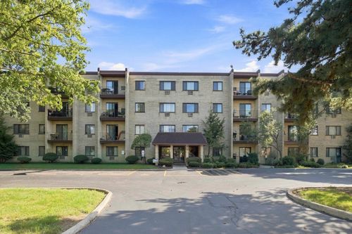 208-7231 Wolf Rd, Indian Head Park, IL, 60525-4950 | Card Image