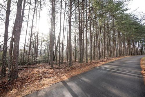1 Amber Ct, Jasper, GA, 30143-9226 | Card Image