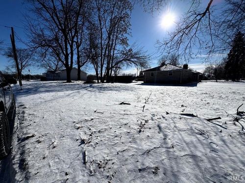 801 S Lee St, Garrett, IN, 46738-2010 | Card Image