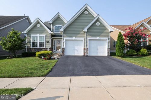 31 Garden Path, Barnegat, NJ, 08005-1931 | Card Image