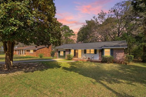 203 Forest Circle, Summerville, SC, 29483 | Card Image