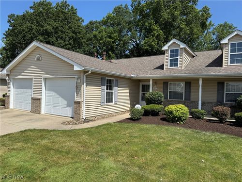 207 N Glen, Elyria, OH, 44035-3750 | Card Image