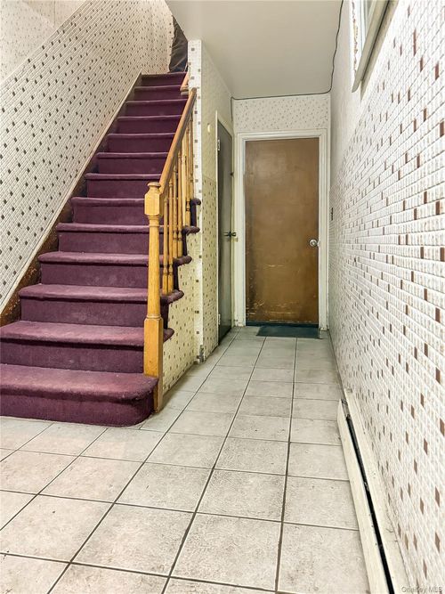 4432 Baychester Avenue, New York, NY, 10466 | Card Image