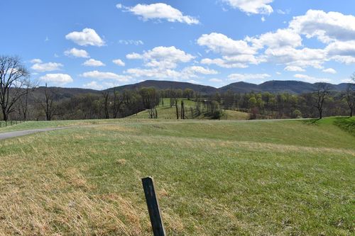 #45 River Walk Ln, Sparta, NC, 28675-9492 | Card Image