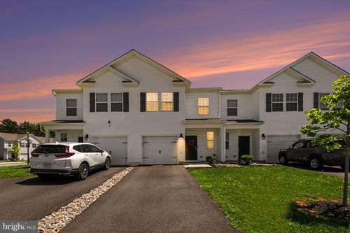 1173 Martin Rd, BREINIGSVILLE, PA, 18031-8734 | Card Image