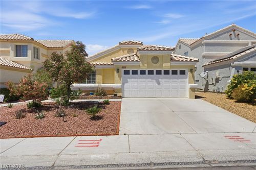 2313 Diamondback Dr, Las Vegas, NV, 89117-5935 | Card Image