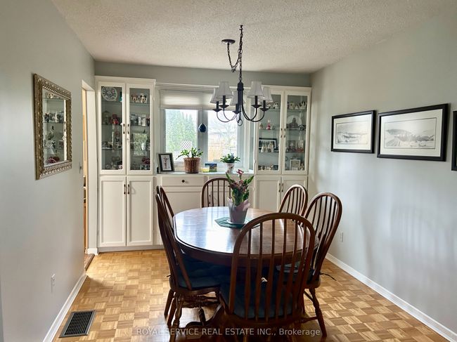 15 Payne Cres, House other with 3 bedrooms, 2 bathrooms and 4 parking in Port Hope ON | Image 9