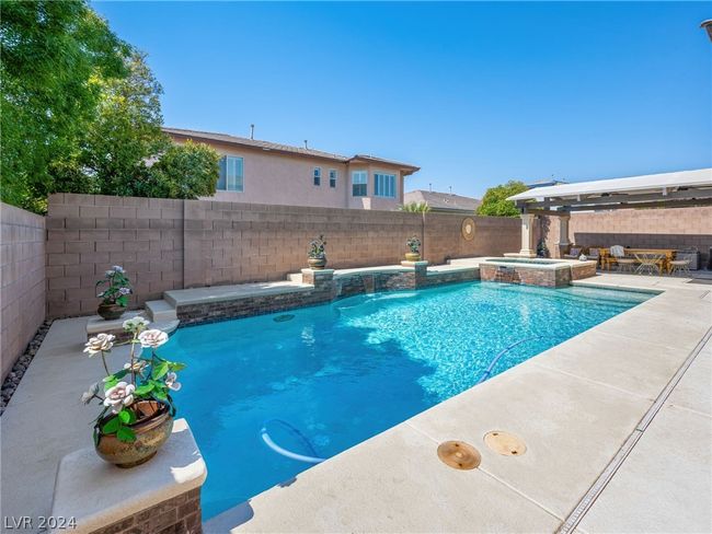 9335 Brownstone Ledge Ave, House other with 4 bedrooms, 3 bathrooms and null parking in Las Vegas NV | Image 46