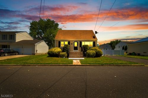 197 Delaware Ave, Cliffwood, NJ, 07721-1024 | Card Image