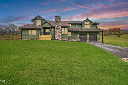 5639 Mountain Rd, Cedar Bluff, VA, 24609 | Card Image