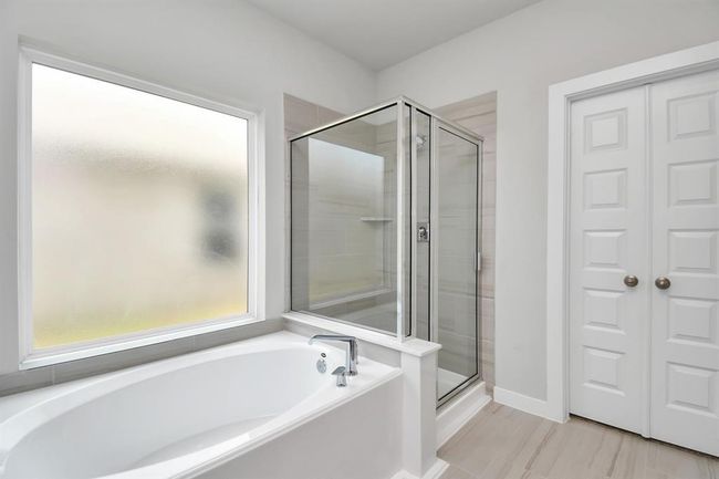 15707 Walnut Leaf Ln, House other with 4 bedrooms, 3 bathrooms and 2 parking in Cypress TX | Image 24