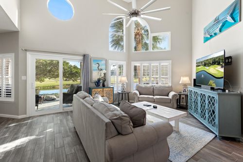 982 Northshore Dr, Miramar Beach, FL, 32550-4582 | Card Image