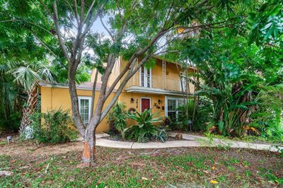 3639 Paseo Navarra, House other with 4 bedrooms, 3 bathrooms and null parking in West Palm Beach FL | Image 3