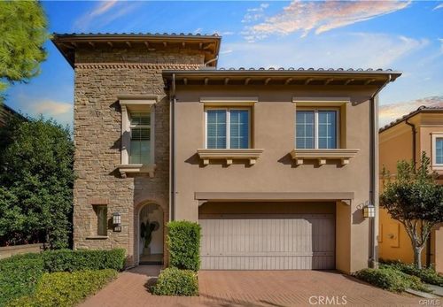 75 Brindisi, Irvine, CA, 92618-0109 | Card Image