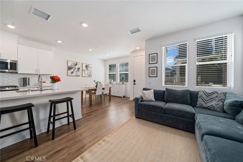 unit-108-3934 Lavine Way, Corona, CA, 92883-3634 | Card Image