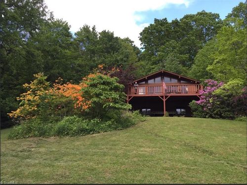 0-2636 Buck Mountain Rd, West Jefferson, NC, 28694-7338 | Card Image