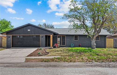4906 Mildred Dr, Corpus Christi, TX, 78411-3938 | Card Image