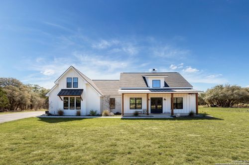 2152 Palomino Spgs, Bandera, TX, 78003-5193 | Card Image